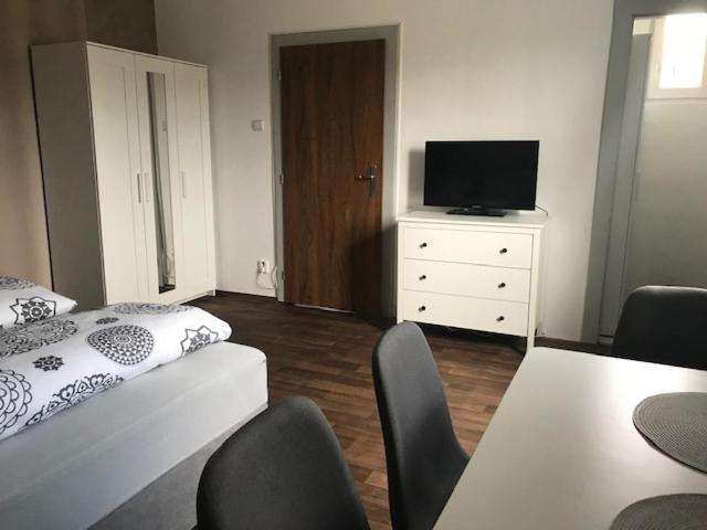 Apartmán Innova Zlín Esterno foto